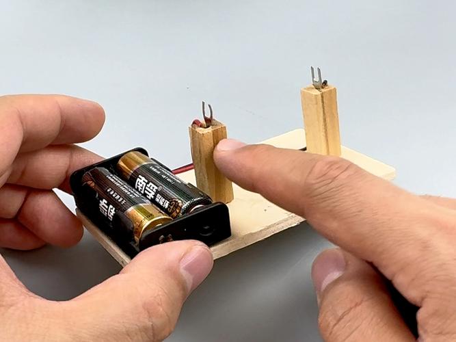 小型迷你直流电动机制作方法